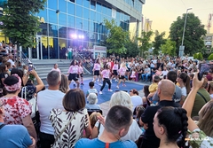 Bijeljina: Fantastičan nastup "Mega Dance-a" oduševio publiku na "Otvorenoj sceni" (FOTO)