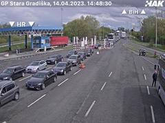Gužve na graničnim prelazima Gradiška i Brod