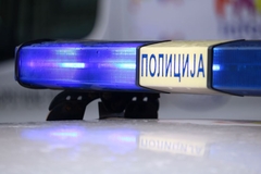 Učenik pao kroz prozor sa drugog sprata škole