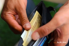 Nema dogovora o minimalnoj plati, konačnu odluku donosi Vlada RS