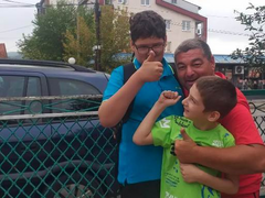 Preminuo otac dječaka s autizmom: Prodavao šećernu vunu da bi imao za njihovo liječenje