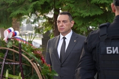 Vulin: Smatrao sam da nemam pravo da žrtvujem Srbiju da bih ostao na funkciji