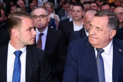  Dodik o Stanivukoviću: "Hoće da SNSD pokriva njegove brljotine – Nismo šalabajzeri!"