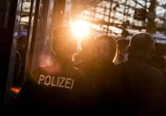 Izbacili ga, a on je SAČEKAO I NAPAO: Srbin upucao djevojku ispred noćnog kluba u Njemačkoj