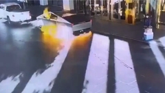 Dramatični snimci ekplozije ispred Tramp hotela (VIDEO)