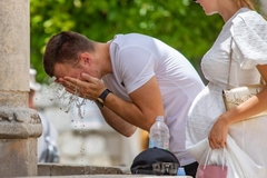 Ne, niko nas ne laže: Kako je moguće da je napolju 34 stepena, a naš subjektivni osećaj je da je više od 40