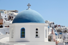 Stotine ljudi već napustilo grčko ostrvo: Nastavljena EVAKUACIJA SANTORINIJA