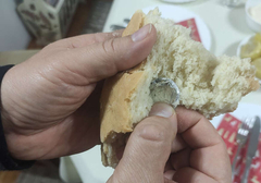 Šta raditi s novčićem iz božićne česnice: Tradicija koja donosi sreću i bogatstvo