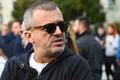 "Pij, Đoko, kafu" - Ko je zapravo otac Sergeja i Baneta Trifunovića?