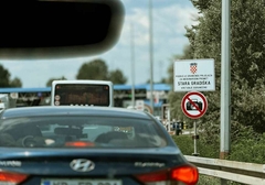 Pojačan saobraćaj na više graničnih prelaza