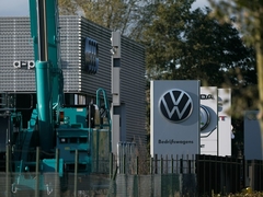 Volkswagen povlači dio električnih vozila zbog rizika od požara: Vlasnicima važna uputstva