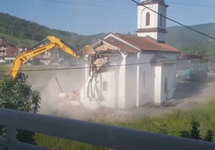 "Dajem platu za gradnju nove crkve u Konjević Polju" Poruka Marka Milačića, poslanika u Skupštini Crne Gore