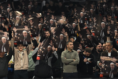 Navijači Partizana izviždali košarkaše, puna Arena podržala Obradovića