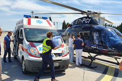 Helikopterski servis Srpske: Na UKC transportovana djevojčica (12) i žena povrijeđene u nesreći u Trebinju