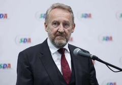 Izetbegović vodi ispred Bećirovića, tijesna trka za hrvatskog člana predsjedništva