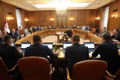 Pročitajte zaključke Vlada Srbije donesene nakon masakra u školi