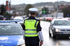 Vozač iz Milića uhapšen, pokušao PODMITITI POLICAJCE