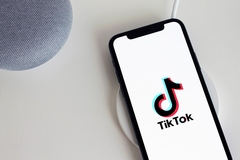 Zbog viralnog izazova na Tik Toku, dječak se bori za život: Odstranjeno mu 12,5 cm crijeva