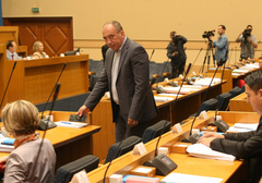 Crnadak traži ukidanje DUPLIH FUNKCIJA: Evo šta misle narodni poslanici i hoće li ga podržati