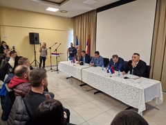 Predsjednik Srpske razgovara sa poljoprivrednicima u Semberiji (FOTO)