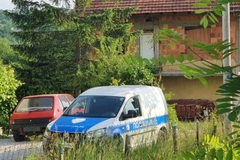 Ubistvo u Istočnoj Ilidži: Šipkom nasmrt pretukao oca pred njegovom sestrom