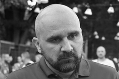 Sahranjen Mladen Žižović: Suze, tišina i sin koji nosi krst oca