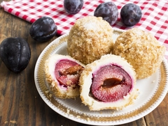 Provjeren recept za sočne knedle sa šljivama