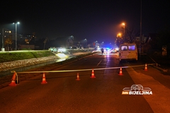 DETALJI TRAGEDIJE Poginuo dječak, roditelji pritekli da pomognu, pa ih udarilo drugo vozilo