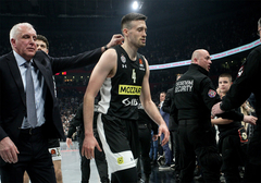 Veliki peh za Partizan, Avramović polomio šaku