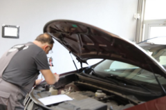 Prevara u Hercegovini, platio mehaničaru rad, a on mu vratio neupotrebljiv automobil