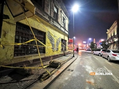 RUGLO u centru Bijeljine: Svi peru ruke od građevine koja izgleda sablasno (FOTO)