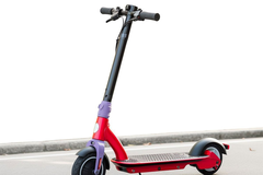 Automobilom udario dvije djevojke u Banjaluci, jedna teže povrijeđena