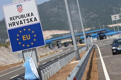 OD SUTRA NOVE MJERE: U Hrvatsku i sa brzim testom i potvrdom o vakcinaciji bilo kojom vakcinom