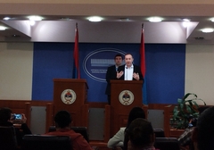 Bodiroga: Pet poslanika SNSD-a pregovara sa SDS-om