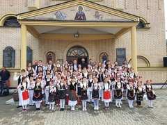 Članovi Kud-a „Rudar“ igrom, pjesmom i srpskim nošnjama uljepšali slavske svečanosti opštine Ugljevik