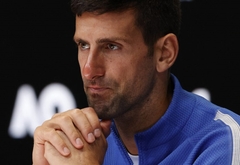 Neki nemaju stida: Sraman grafit Đokoviću u Beogradu (FOTO)