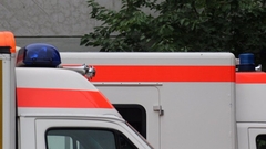 Pokušali prokrijumčariti Turčina u lažnom sanitetskom vozilu: Zamotan u zavojima glumio pacijenta 