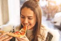 U Napulju, nakon popuštanja mjera za jedan dan prodato 60.000 pica