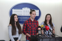 Emilija, LJubinka i Danilo predstavljaju Bijeljinu na „Ritmu Evrope“