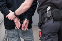 Uhapšeni policijski službenici osumnjičeni za fingiranje saobraćajnih nesreća