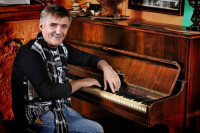 Preminuo Rajko Dujmić, frontmen “Novih fosila”