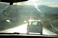 Oprez! Vlažni kolovozi , mogući odroni u usjecima i  magla na planinama