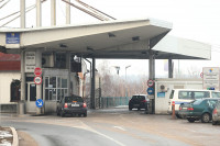 Granični policajac dobio otkaz zbog primanja 20 evra mita