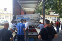 Bijeljina: Švajcarska dijaspora poklonila 28 kreveta za kovid bolnicu