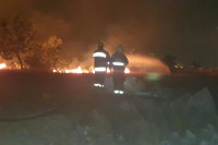 Za njih nema odmora, vatrogacsi čitavu noć gasili požar kod Mostara