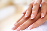 Ako imate problem sa listanjem noktiju, prvo pronađite uzrok