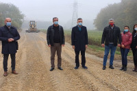 Novi asfalt u majevičkom Pukišu finansira Vlada Srpske