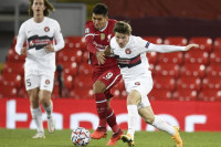 MEČ POD ZNAKOM PITANJA Nova vrsta korona virusa odlaže susret Midtjiland - Liverpul?!