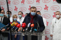 "MEDIJI SU IZMISLILI TU PRIČU" Dodik o ikoni koju mu je vratio Lavrov