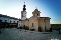 U manastiru Tavna kod Bijeljine sačuvano Sveto pismo staro više od 350 godina